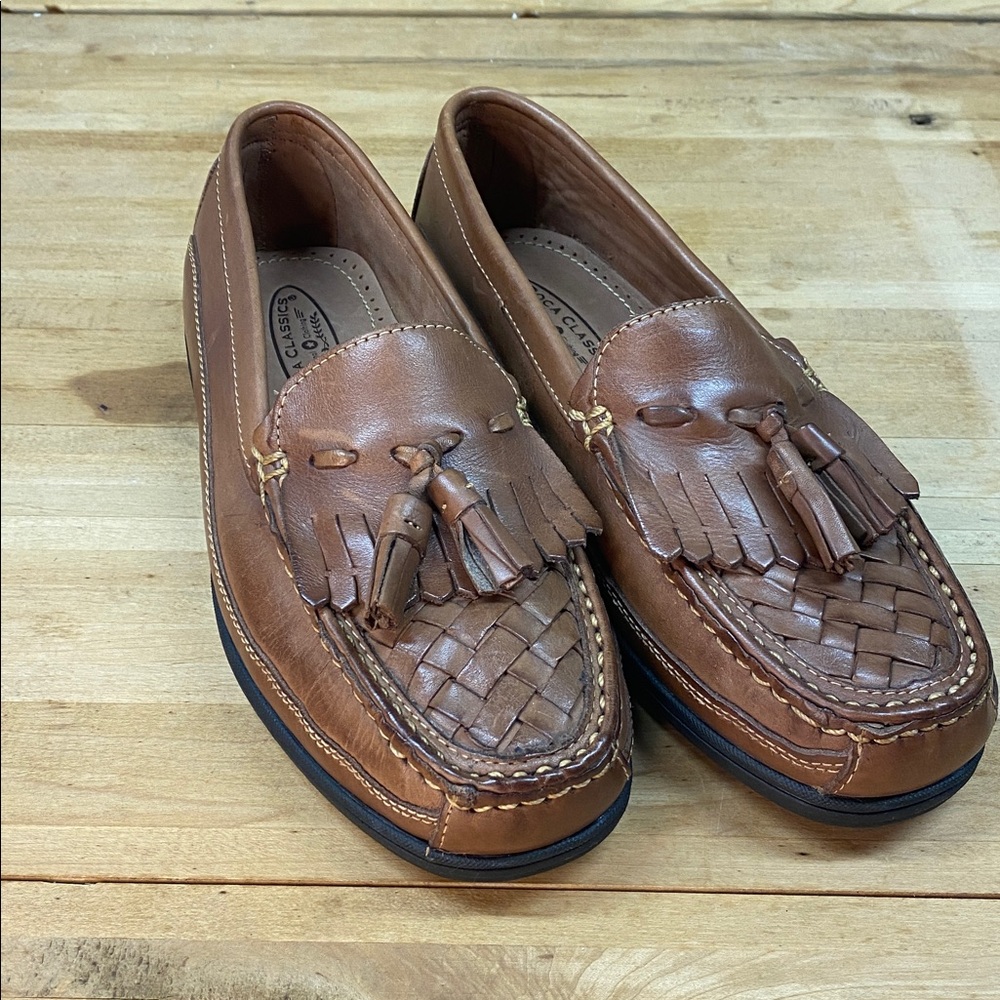 NWOT Boca Classic Philippe brown tasseled slip on loafers braided leather size 7